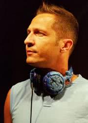 Mauro Picotto - Komodo (DJ Stephen Festival Mash Up)