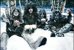 Kiss – Trial By Love