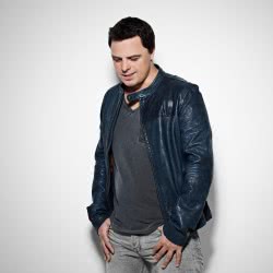 Markus Schulz – In The Night (featuring Brooke Tomlinson)